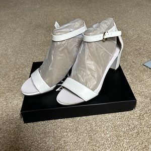 Naturalizer Vera, White Leather Heels
